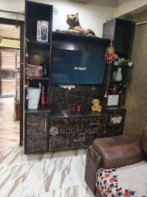 2 BHK Flat In Mahavir Enclave Gali No 1 for Rent  In Power House