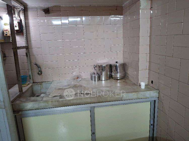 1 RK Flat In Madhav Bhuvan for Rent  In 2r2w+qgf, Parel Village, Parel, Mumbai, Maharashtra 400012, India