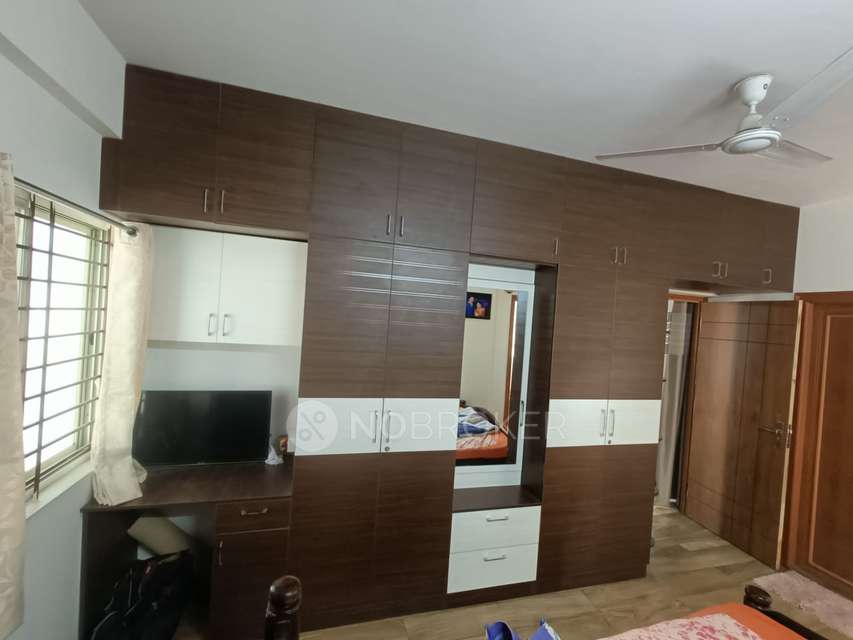 2 BHK Flat In Rathna Deepaka Lotus Venkatesh For Sale  In Konanakunte