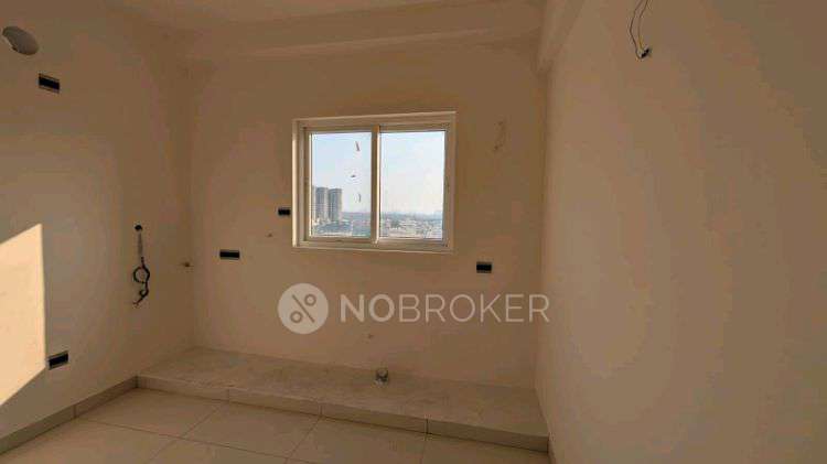 2 BHK Flat In Candeur Crescent For Sale  In Lingampally