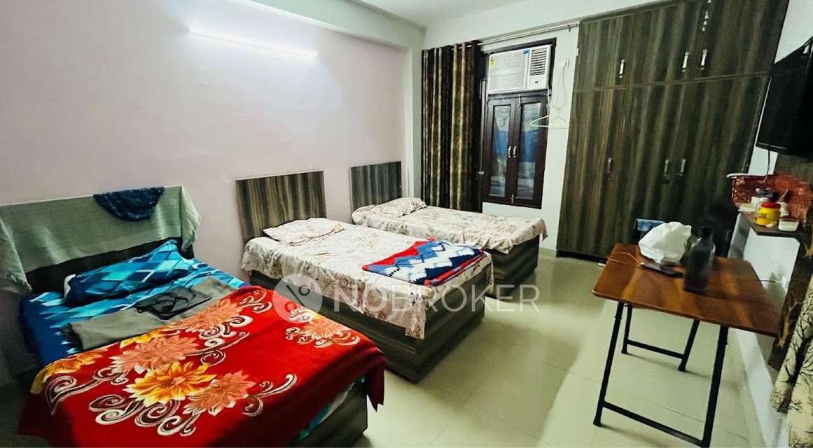 PG for Anyone in Sector 44