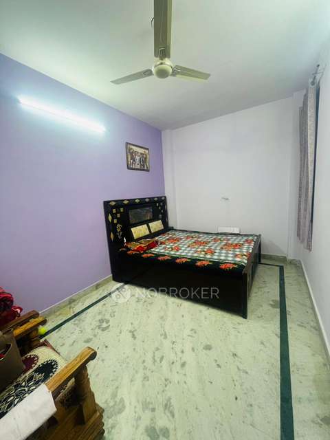 1 BHK Flat In Standalone Building  For Sale  In Uttam Nagar