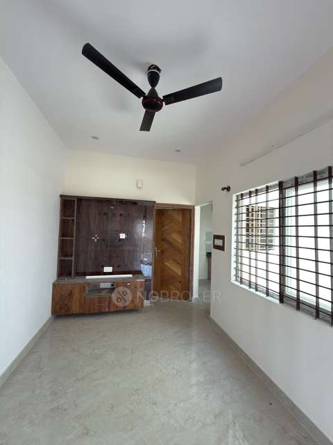 4+ BHK Flat In Slv House For Sale  In Somashettahalli Main Rd