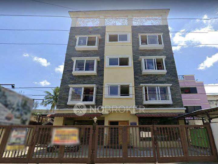 PG for Girls in Selaiyur