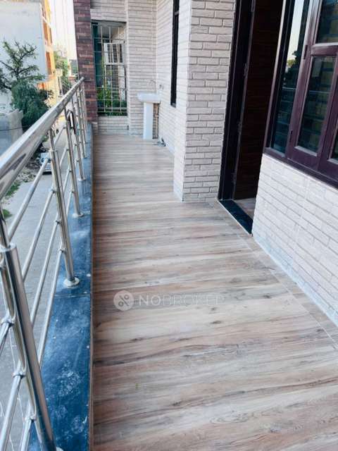 2 BHK Villa In Geeta Apartment for Rent  In Fx23+9c8, Sector 99a, Gurugram, Haryana 122505, India