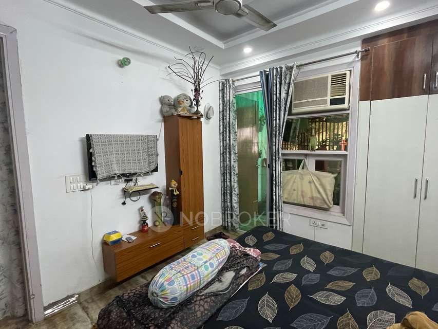 2 BHK Flat In Silver Oakwood Residency For Sale  In Mehrauli