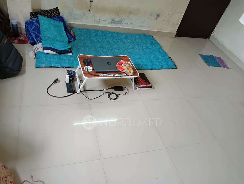 Shared Room for Male In 1 RK  In Karve Nagar