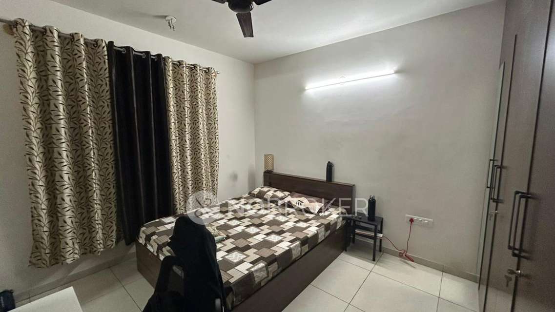 Single Room for Male In 3 BHK  In Land Capital Primero, Sarjapur Road In Sarjapur Road