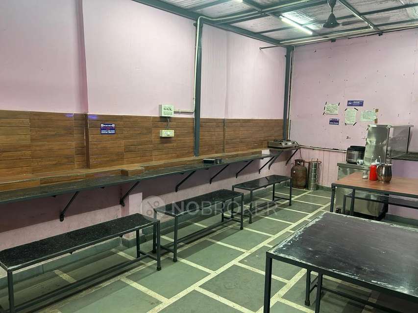 PG for Girls in Block 9, Kalkaji, 