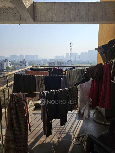 Single Room for Male In 2 BHK  In Goyvill Alphine In Hinjawadi Phase 1