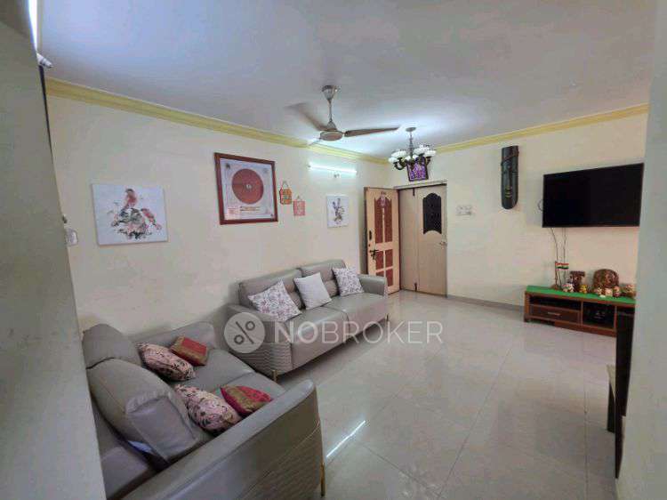 2 BHK Flat In Shree Maha Laxmi Chs  For Sale  In Mulund East