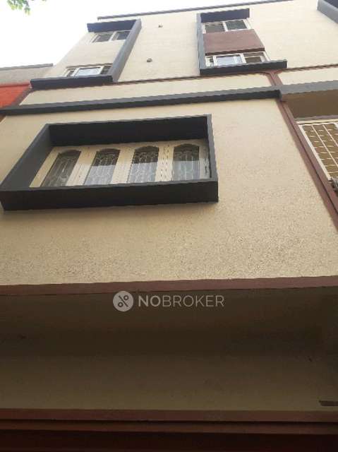 2 BHK Flat In Sb for Rent  In Adugodi