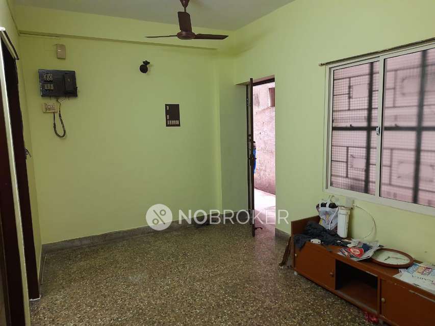 2 BHK Flat In Shanthi Flats For Sale  In Mylapore