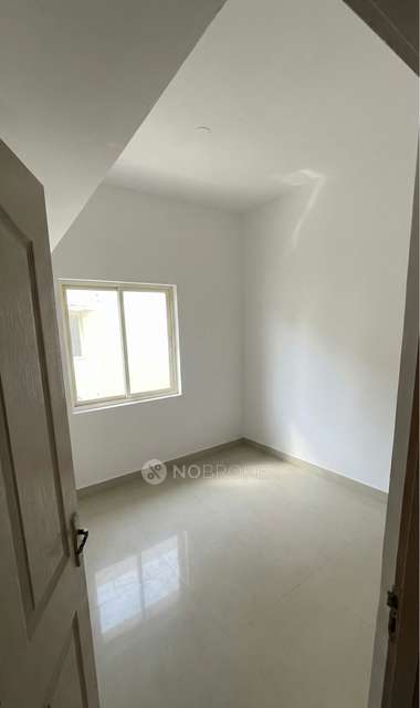 1 BHK Flat In Mahenda Homes For Sale  In Rajambal St