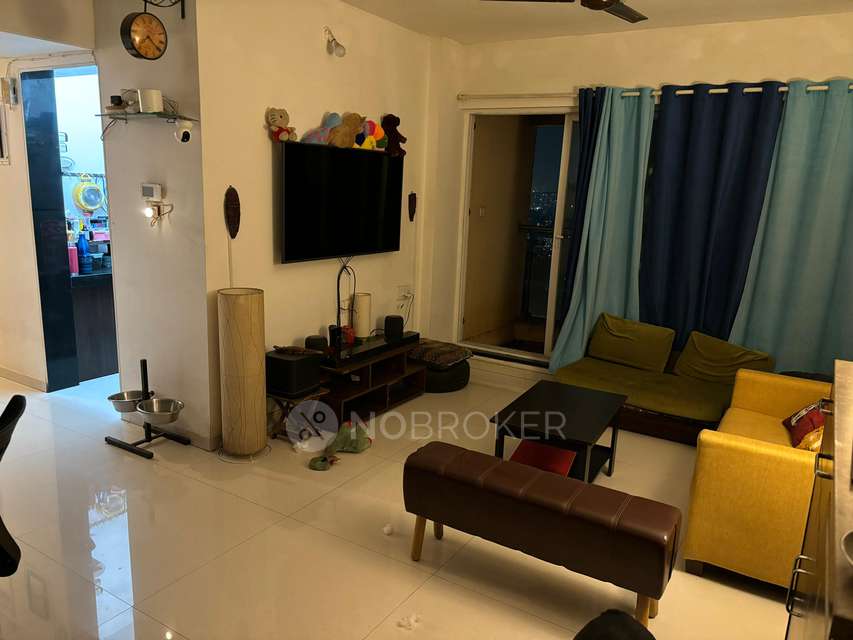 2 BHK Flat In Rustomjee Urbania for Rent  In Thane West