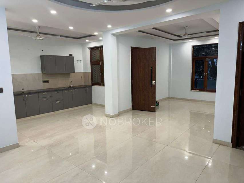 1 BHK Flat In Golf Course Road for Rent  In Dlf Phase 5