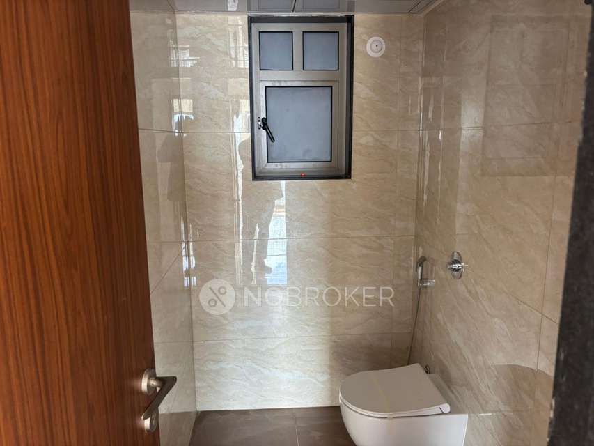 Single Room for Male In 3 BHK  In Vj Yashwin Nuovo Centro (ync), Yashwin Nuovo Centro In Wakad