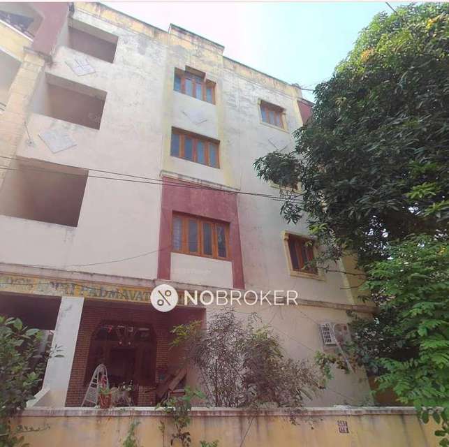 2 BHK Flat In Padamavathi Nilayam  For Sale  In Pedda Amberpet