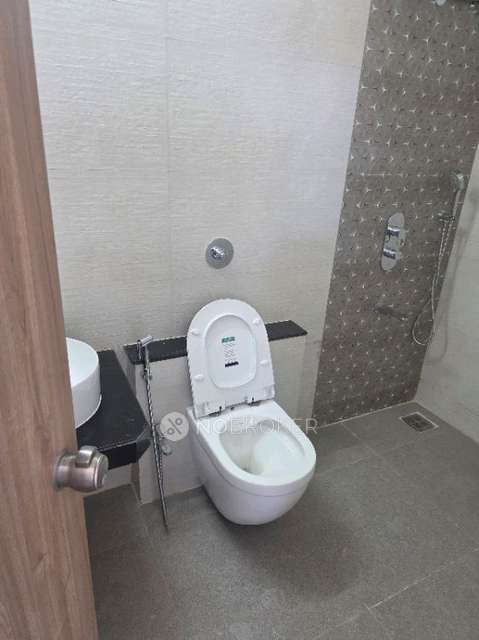 3 BHK Flat In Venkatesh Skydale for Rent In Frph+j49, Rajaram Bridge, Vittalvadi, Dattawadi, Pune, Maharashtra 411051, India