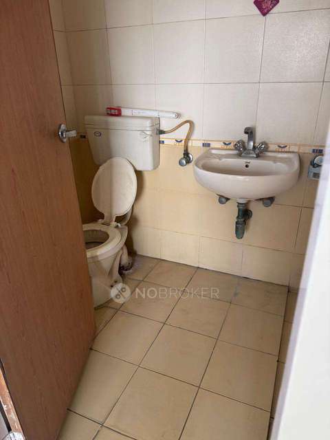 2 BHK Flat In Kumar Paradise, 11, Bg Shirke Rd, Somnath Nagar, Mundhwa Industrial Area, Hadapsar, Pune, Maharashtra 411036, India, Magarpatta for Rent  In Magarpatta