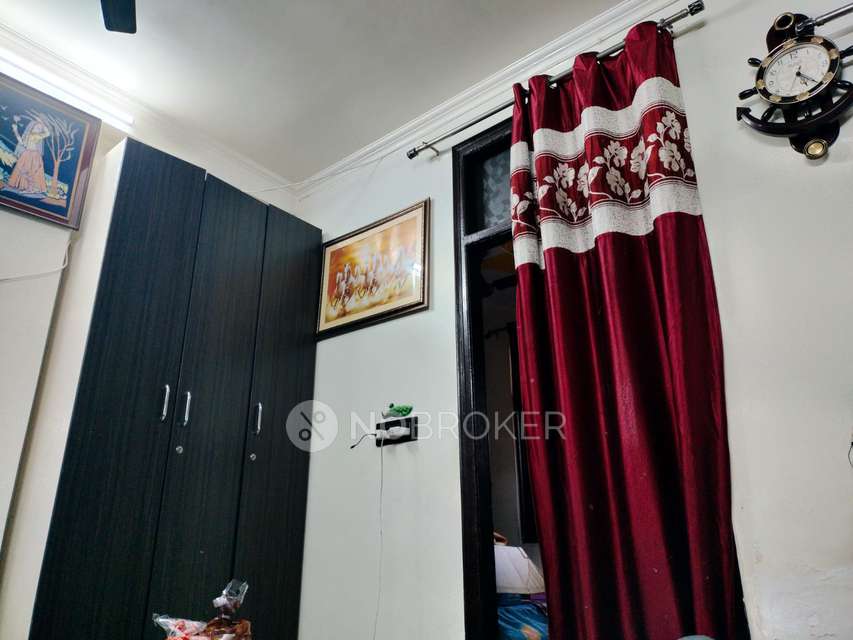 2 BHK House For Sale  In Mayur Vihar Phase Iii
