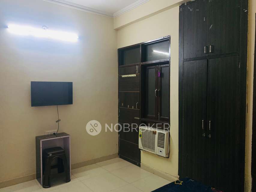 PG for Anyone in Sector 69