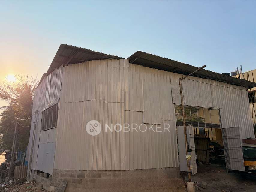 Godown/Warehouse in Koyambedu, Chennai for Rent 