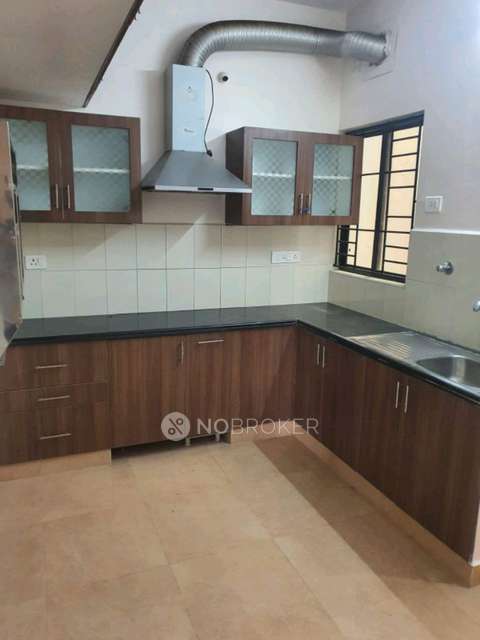 2 BHK Flat In Yuga Kalpataru For Sale  In Koyambedu