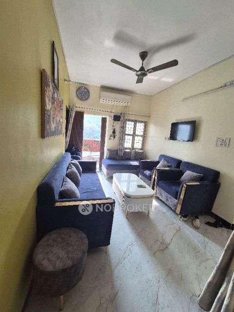 2 BHK Flat For Sale  In Dilshad Garden