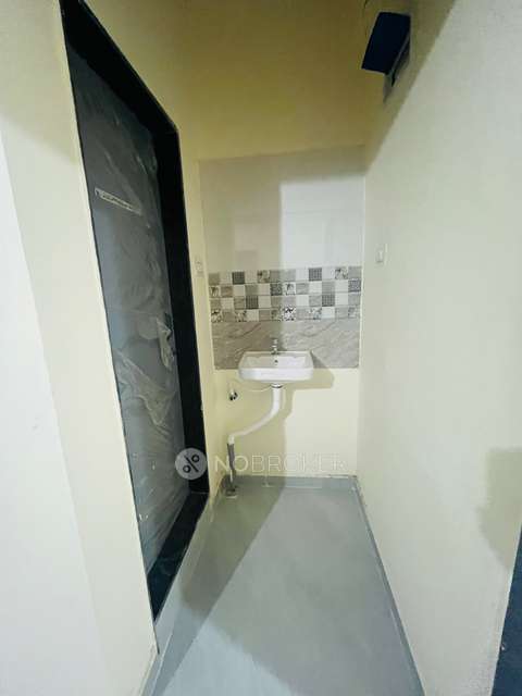 1 BHK Flat In Standalone Building  for Rent  In Vikas Nagar
