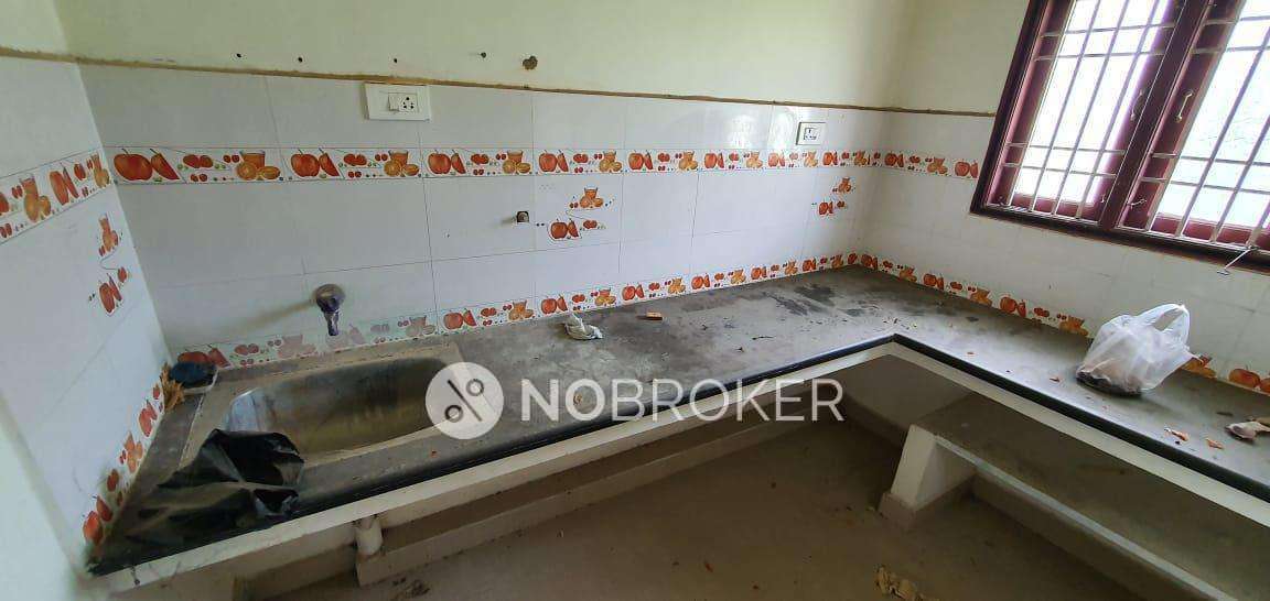 2 BHK Flat In Kalpataru Apartment for Lease  In Singaperumal Koil, 