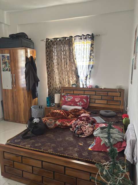 Single Room for Male In 2 BHK  In Lohegaon