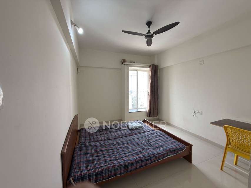 Single Room for Male In 2 BHK  In F5 Silver Crest In Wagholi