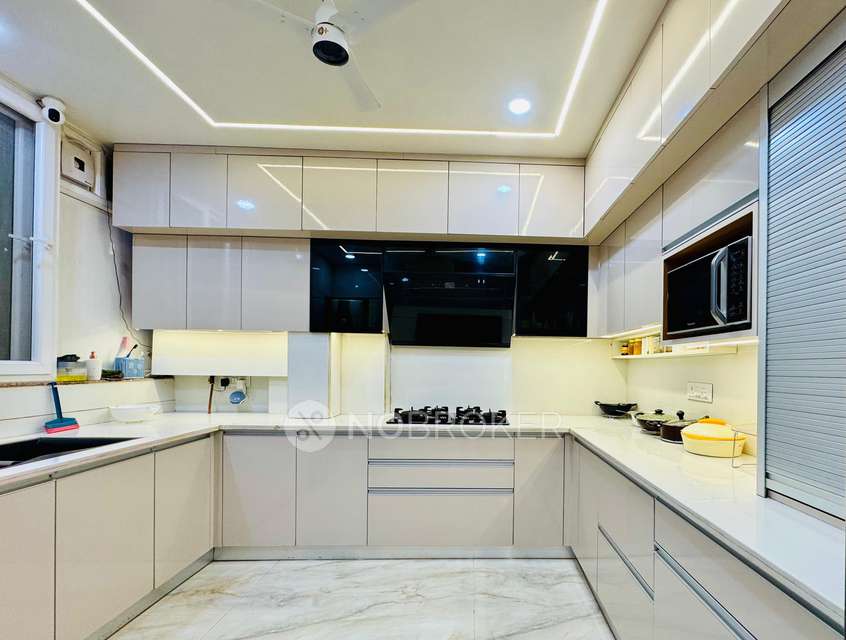 3 BHK Flat In Mahagun Mansion For Sale  In Indirapuram