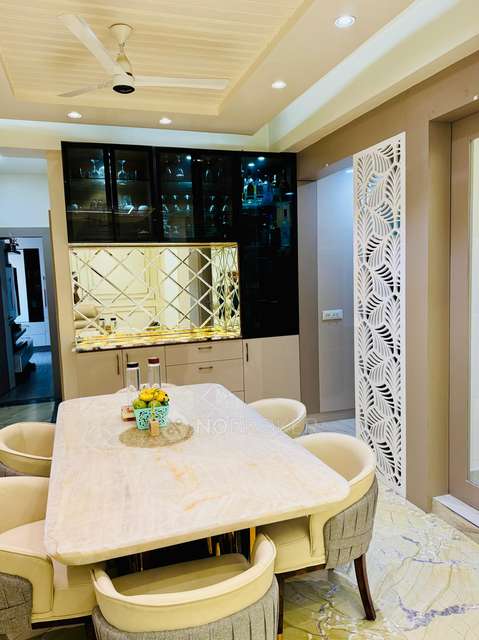 3 BHK Flat In Mahagun Mansion For Sale  In Indirapuram