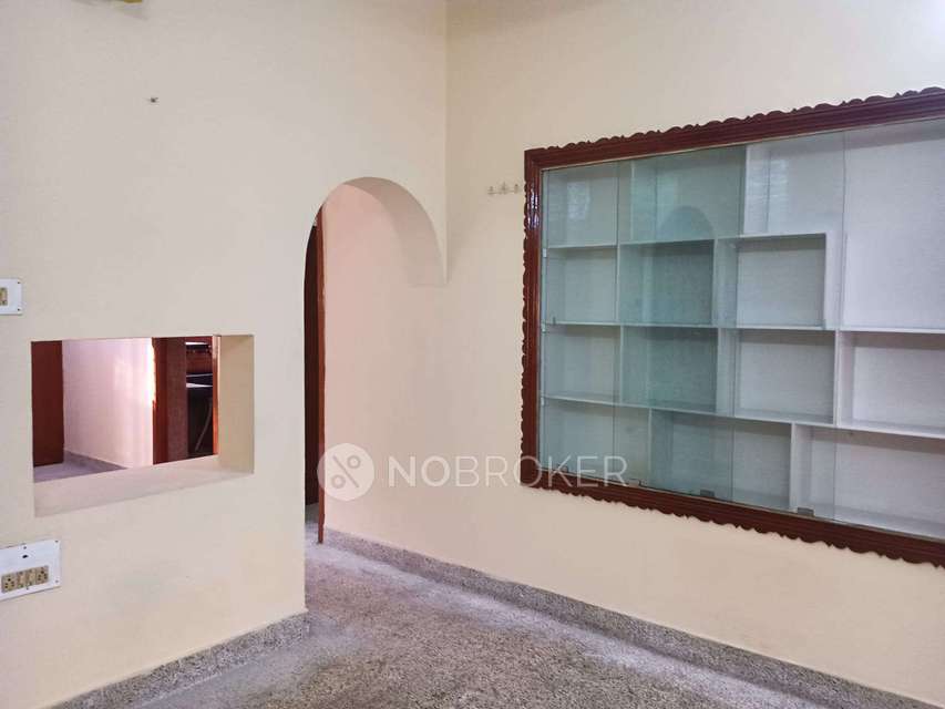 2 BHK House for Rent  In 4-41, Rajathadri Kalayana Mantappa