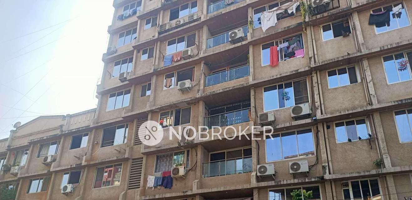 2 BHK Flat In Guru Kripa For Sale  In Dadar West 