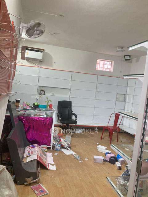 Shop in Sector 11, Gurgaon for sale 