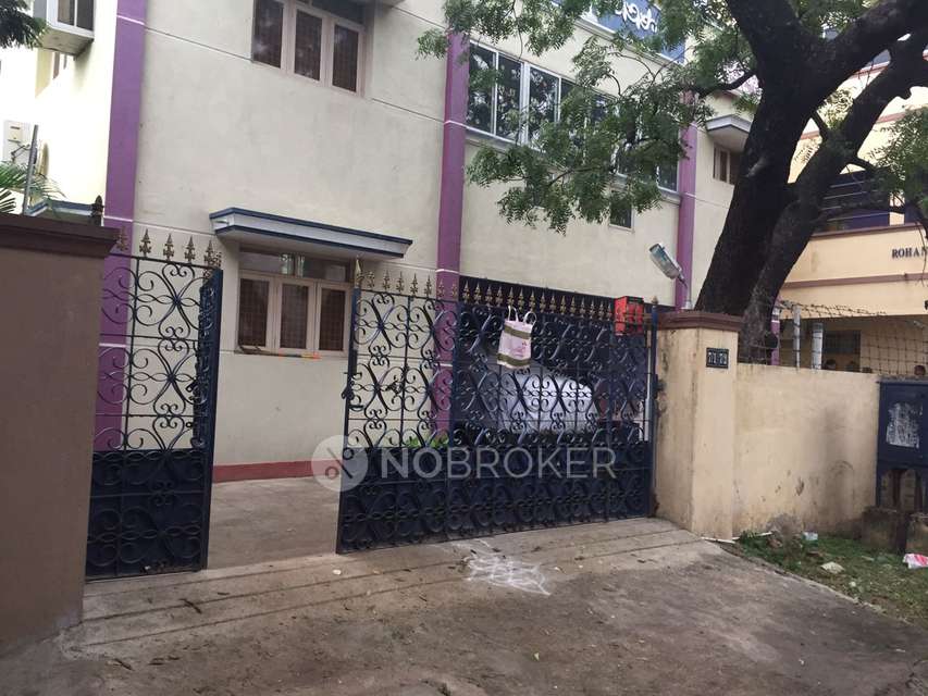 2 BHK Flat In Rohan Villa for Rent  In Annanagar East