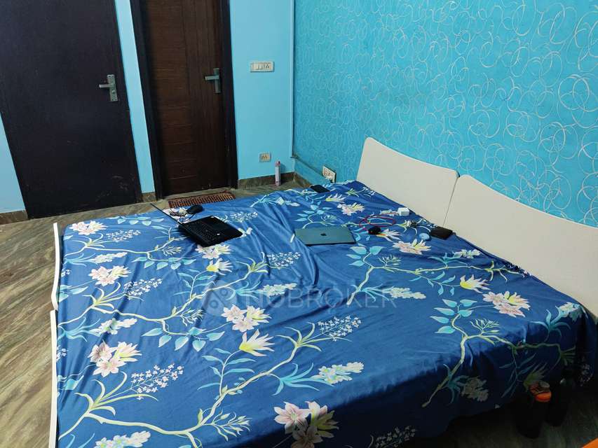 Single Room for Male In 3 BHK  In Sunshine Apartments, Neb Sarai, Neb Sarai In Neb Sarai