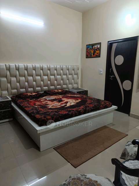 1 BHK House for Rent  In F-31 Jawahar Park, Devli Rd, Pocket C, |, Khanpur, New Delhi, Delhi 110080, India