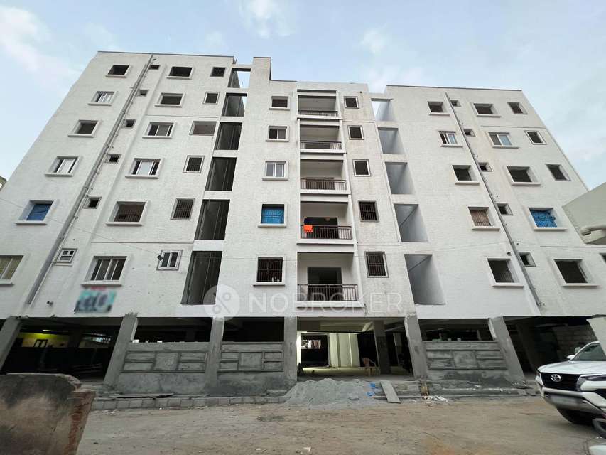 2 BHK Flat In Prime For Sale  In Hbr Layout 4th Block