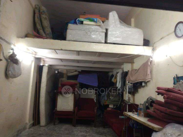 Godown/Warehouse in Mahim West, Mumbai for sale 