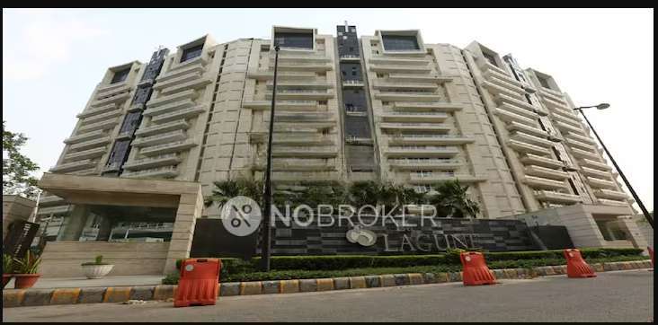 1 RK Flat In La Lagune for Rent In Sector 54