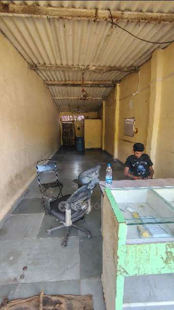 Godown/Warehouse in Kandalpada, Mumbai for Rent 