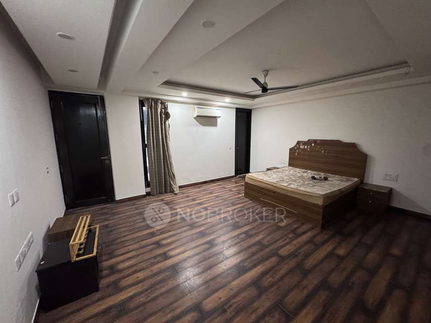 4+ BHK House for Rent  In Mayfield Garden, Sector 51