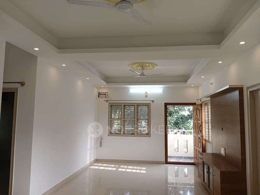 2 BHK House for Rent  In Vajarahalli Village