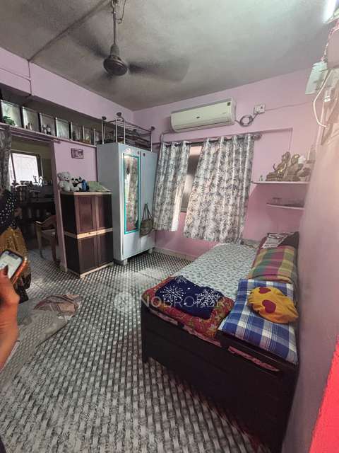 1 RK Flat In Mulundsang Mitra Mandal Housing Society  For Sale  In Mulund Smashan Bhumi Shamshan Bhumi