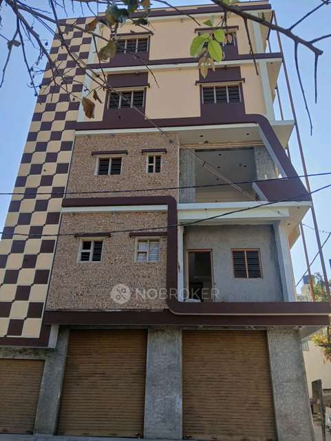 4+ BHK Flat For Sale  In Smv Layout