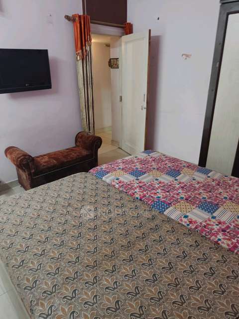 1 RK House for Rent  In Saket